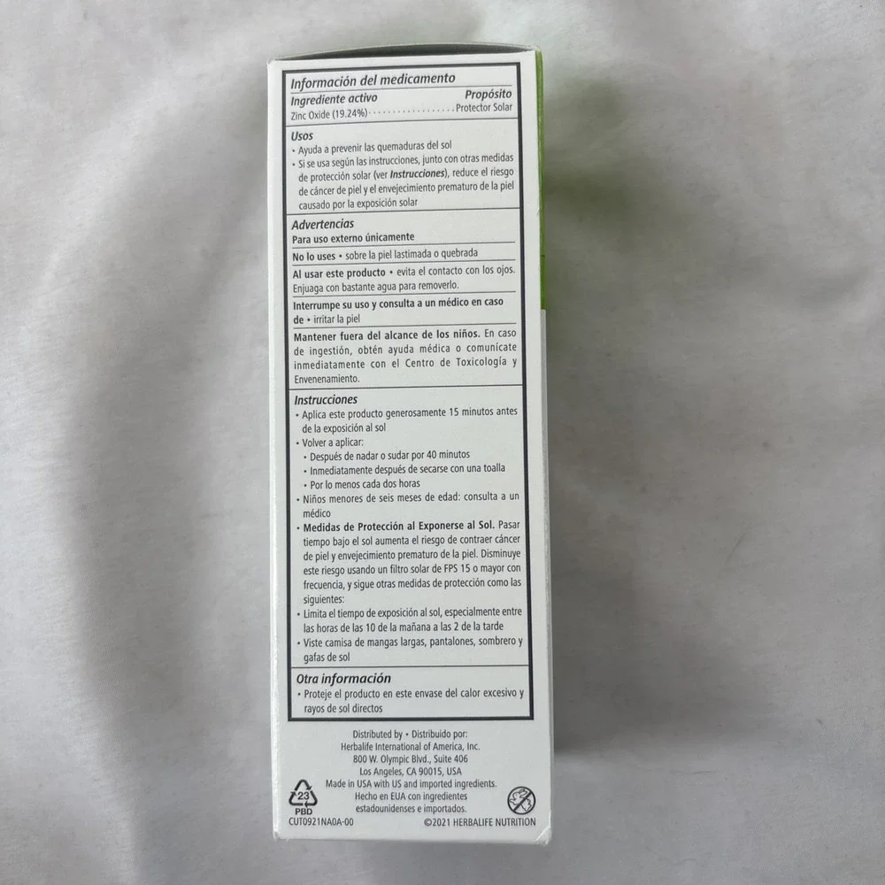 Herbalife‎ Herbal Aloe Face & Body Mineral Sunscreen SPF 30 4oz. SEALED